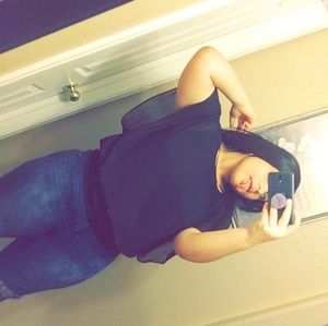 Meet your Posher, Janiah